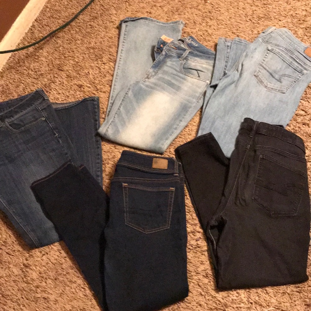 @abesparza. AEO jeans 🦅